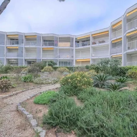 Apartamento Spacious With Pool Near The Sea *