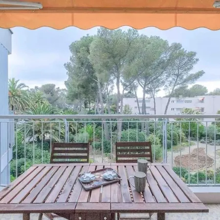 Spacious With Pool Near The Sea Apartamento *